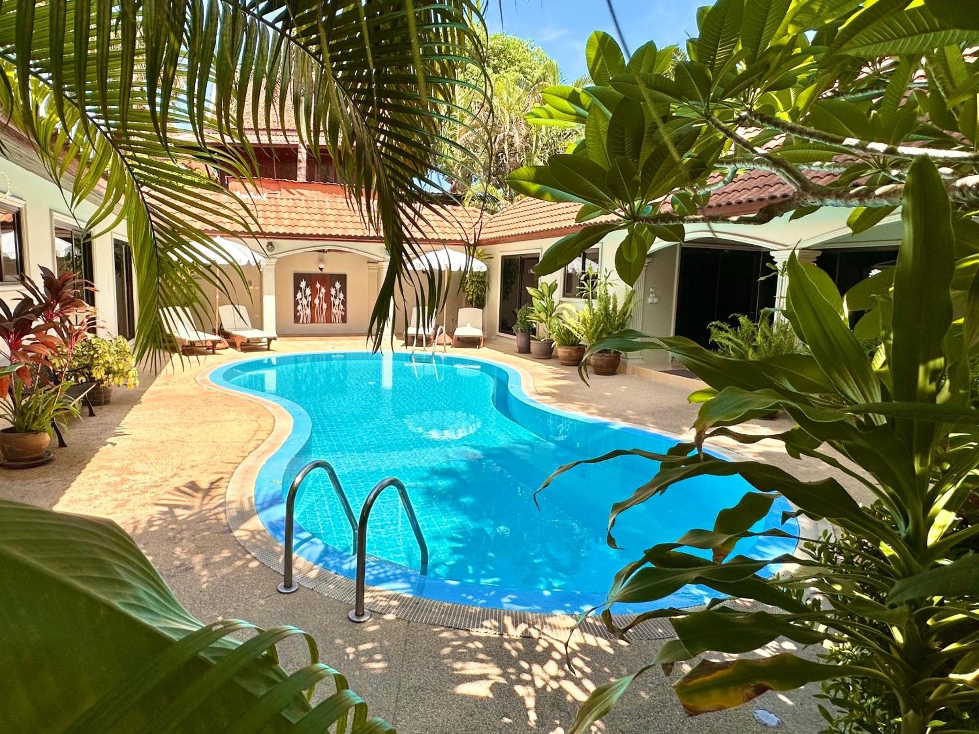Coconut Paradise Holiday Villas Phuket Dış mekan fotoğraf